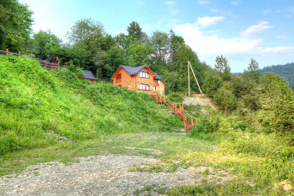 Cottage Goyra Iaremcea Exterior foto